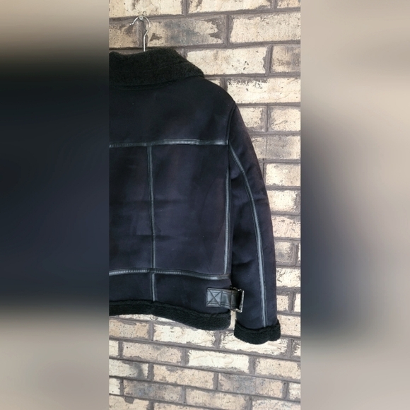 C - Philosophy black jacket, faux fur & faux sherpa - Picture 7 of 8